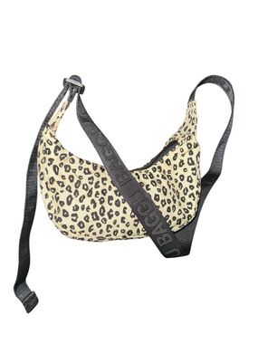 Like New➡️Baggu Mini Nylon Crescent Bag - Honey Leopard